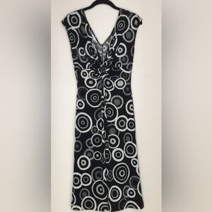 LONDON TIMES Black and White Circle Pattern Dress, Size: 4, CLOS